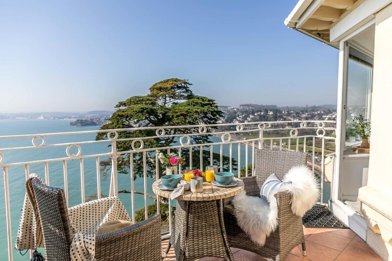 Wellswood Apartment - Sunny Apartment With Stunning Sea Views And Private Balcony ทอร์คิ ภายนอก รูปภาพ